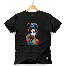 Camiseta Masculina Amy Winehouse