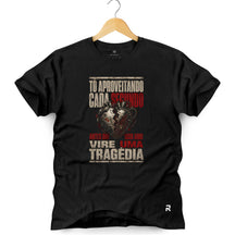 Camiseta Masculina Cada Segundo