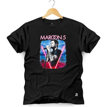 Camiseta Masculina Cinco Maroon 5