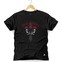 Camiseta Masculina Cruz Guns