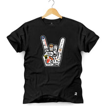 Camiseta Masculina Mão Rock Bandas