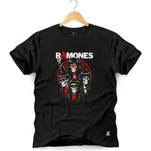Camiseta Masculina Ramones Caveira