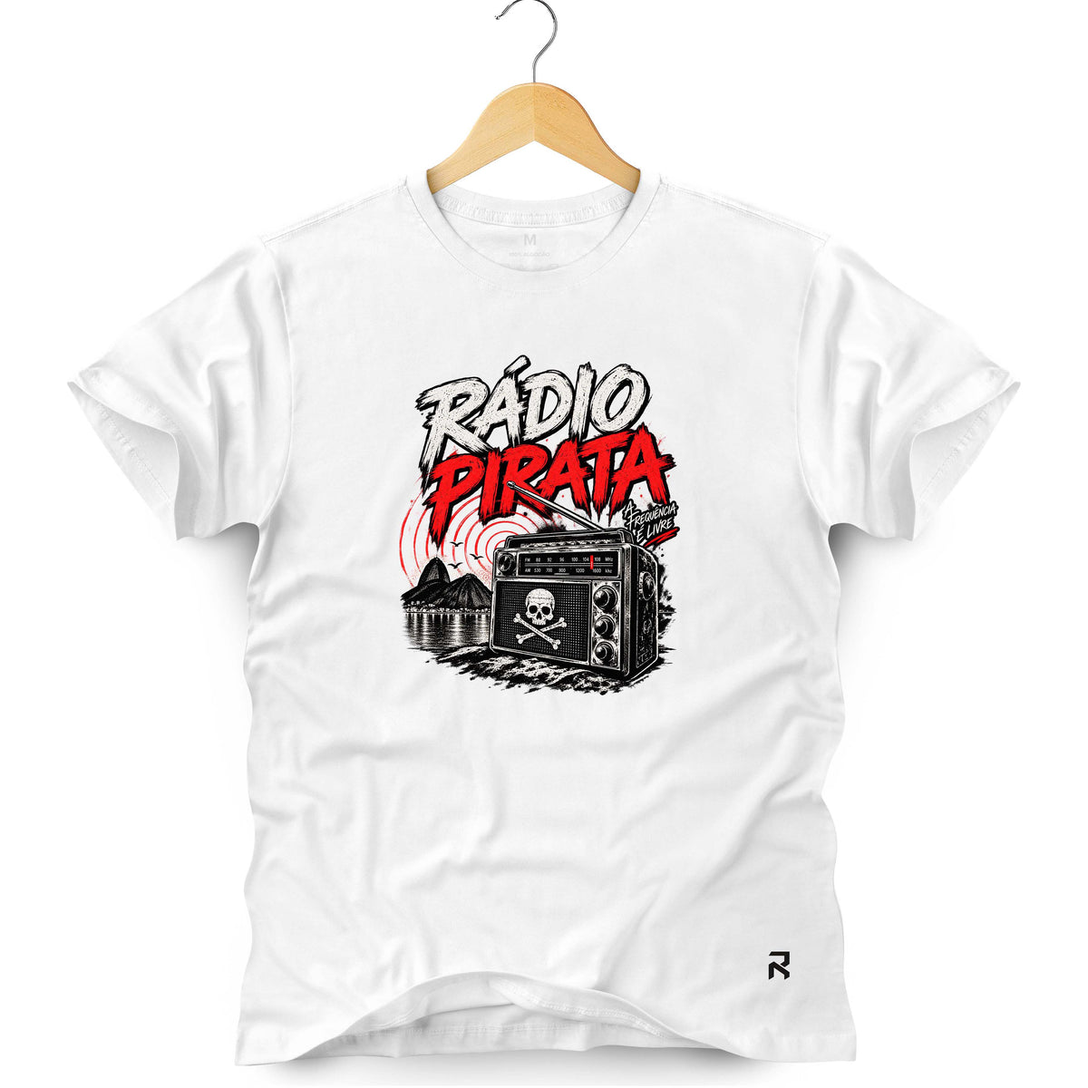 Camiseta Masculina Radio Pirata