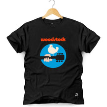 Camiseta Masculina Woodstock